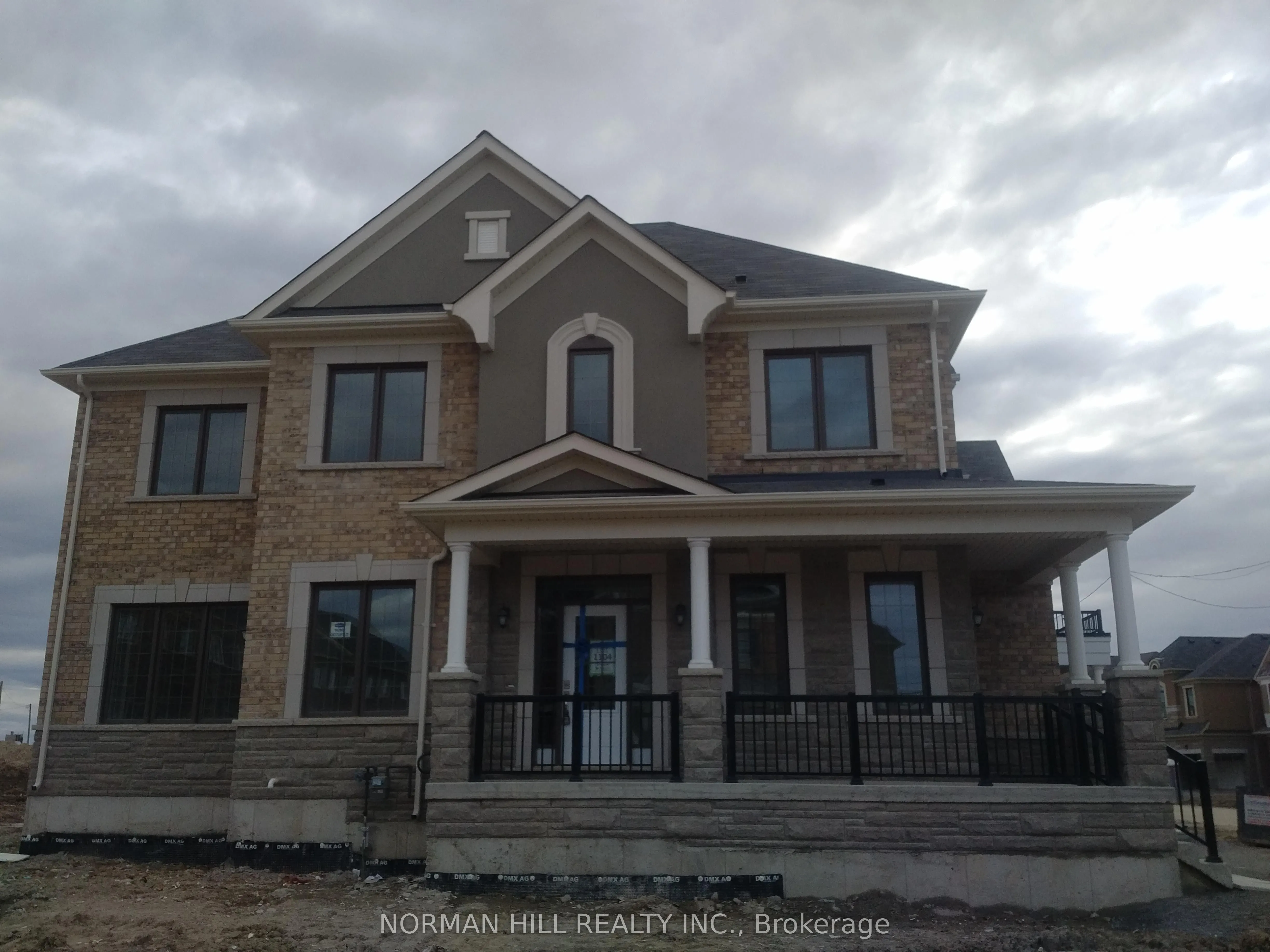 Detached Home For Lease | N13531768