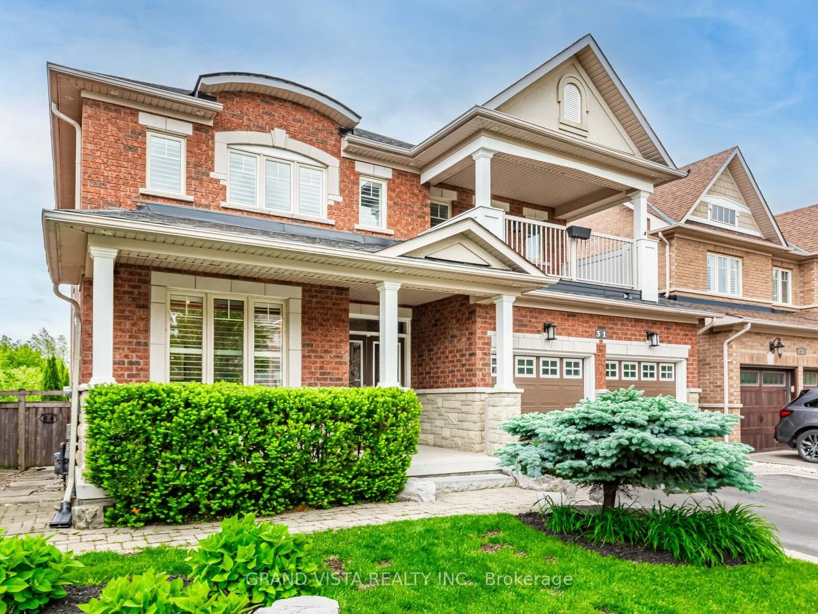 Detached Home For Sale | N13532720