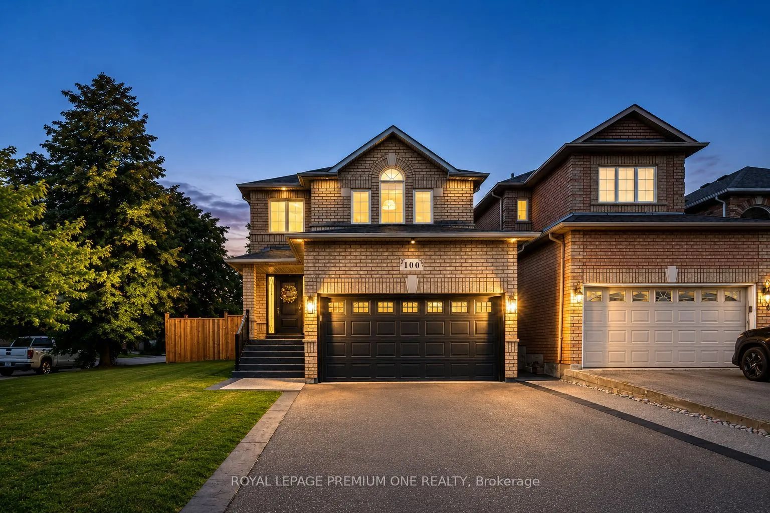 Detached Home For Sale | N13533768