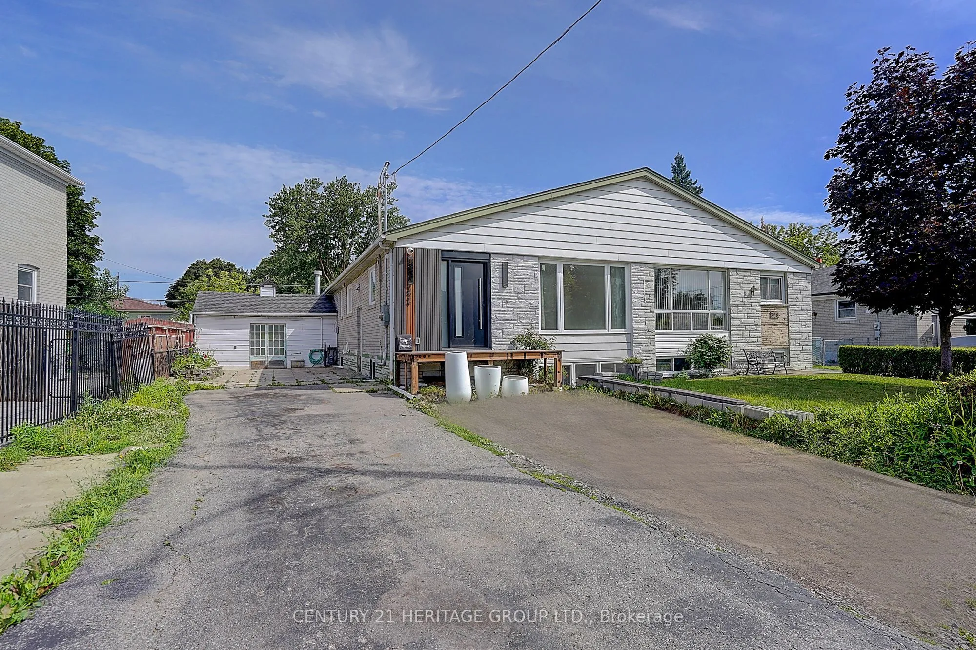 Semi-Detached Home For Lease | N13534590