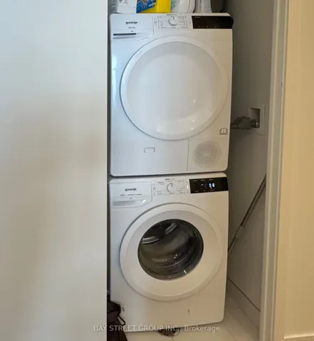 Washer & Dryer