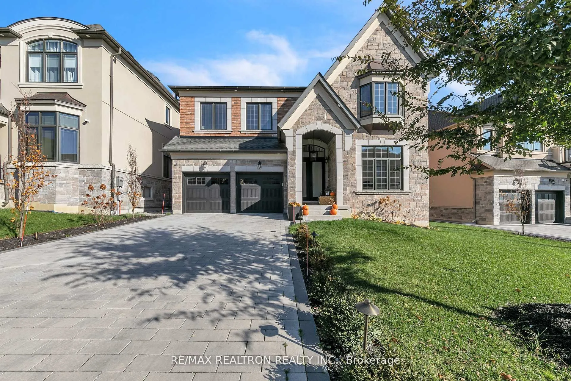 Detached Home For Sale | N13536020