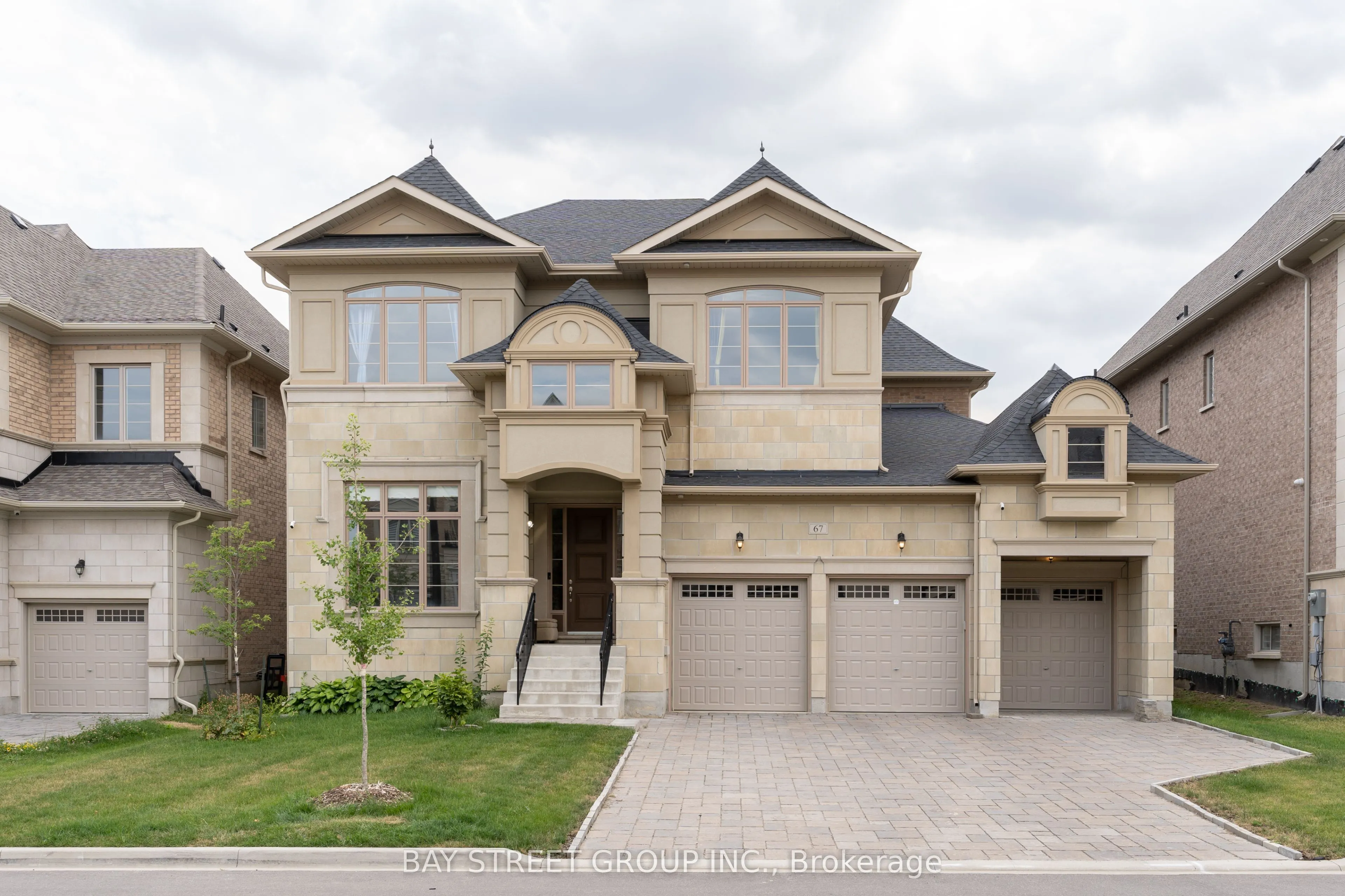 Detached Home For Lease | N13536022