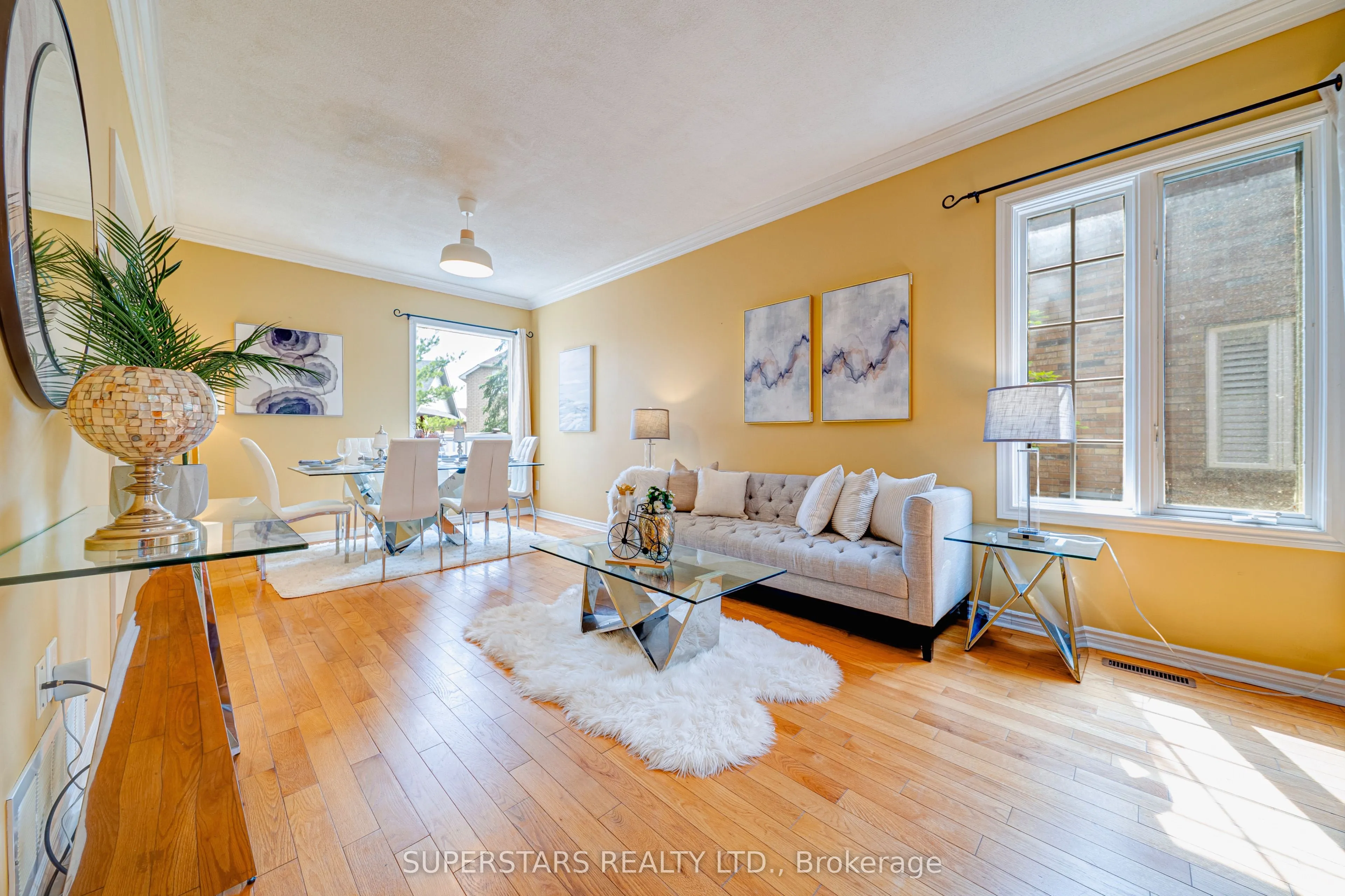 Detached Home For Sale | N13536038