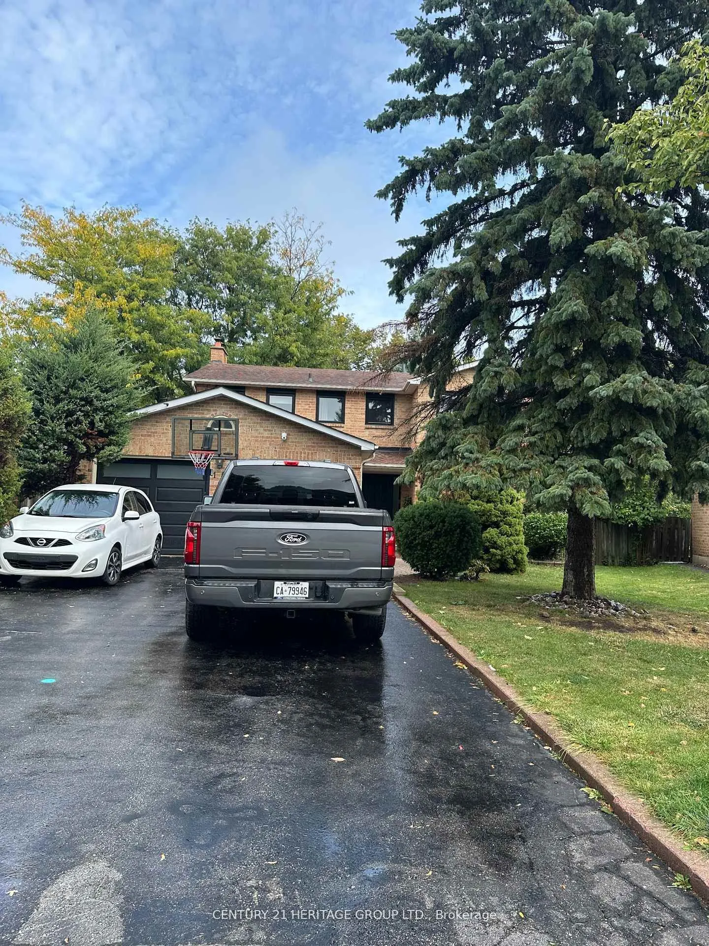 Duplex For Lease | N13536890