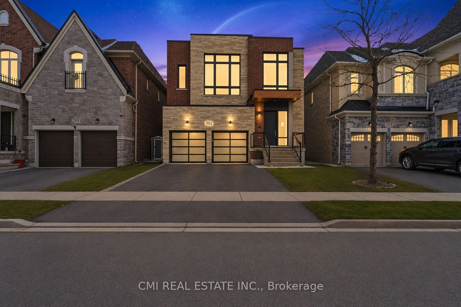 Detached Home For Sale | N13536952