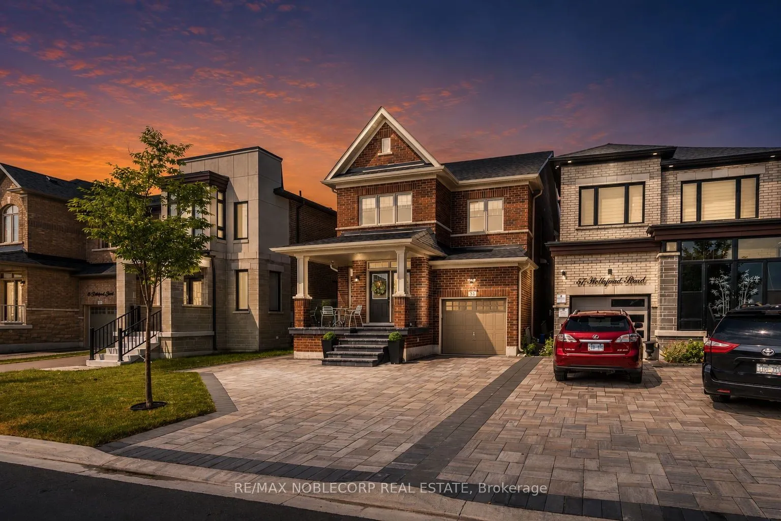 Detached Home For Sale | N13537550