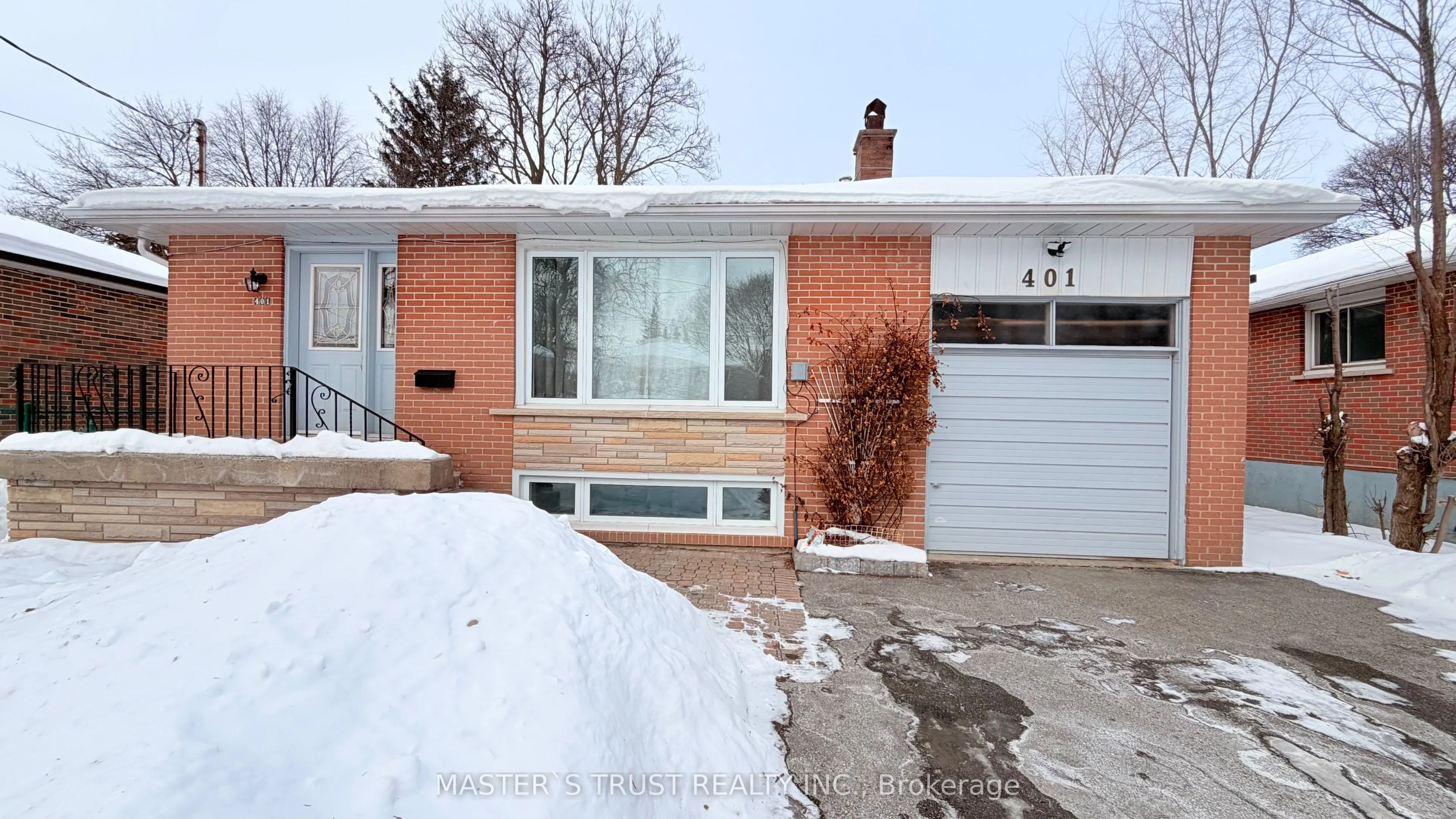 Detached Home For Lease | N13538522