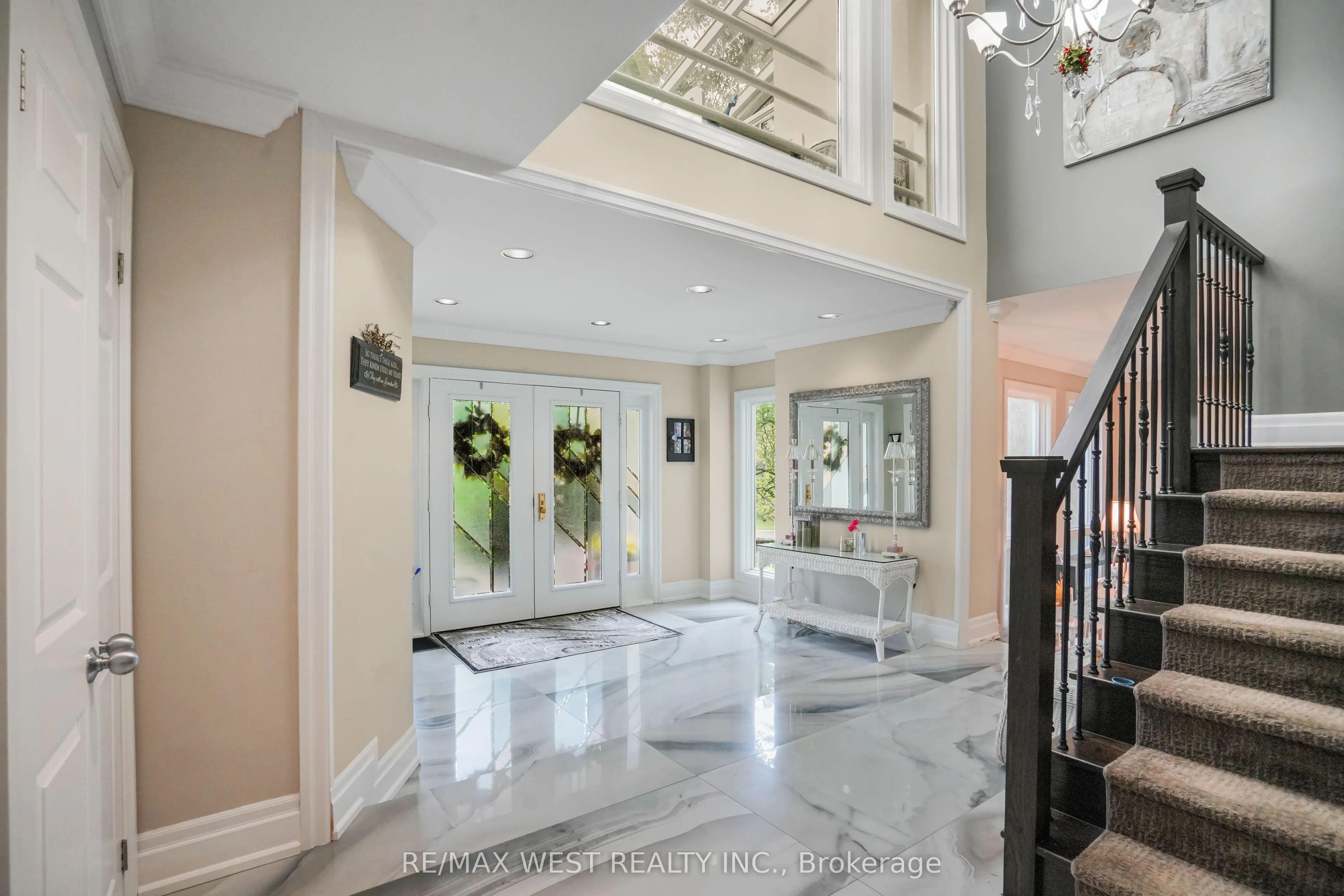 Detached Home For Sale | N13540924