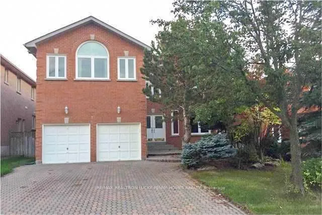 Detached Home For Lease | N13542988