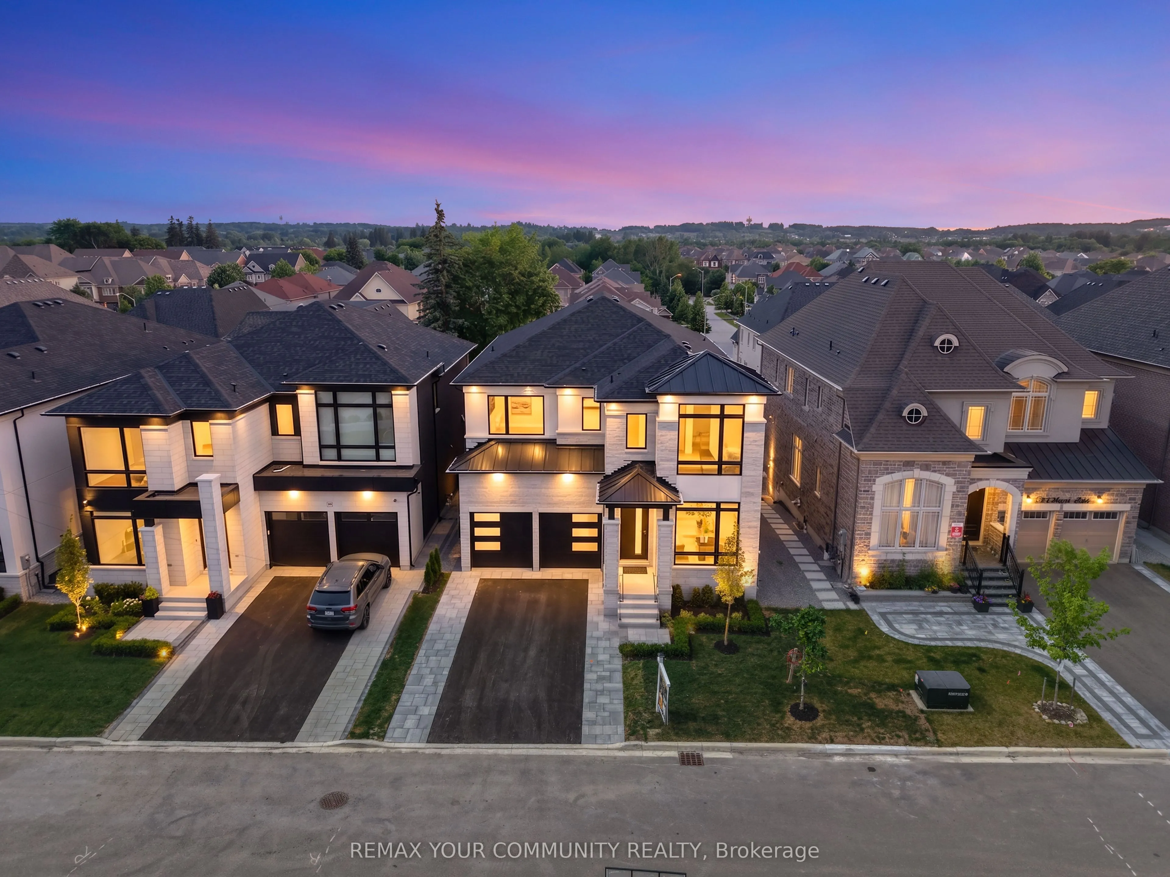 Detached Home For Sale | N13543008
