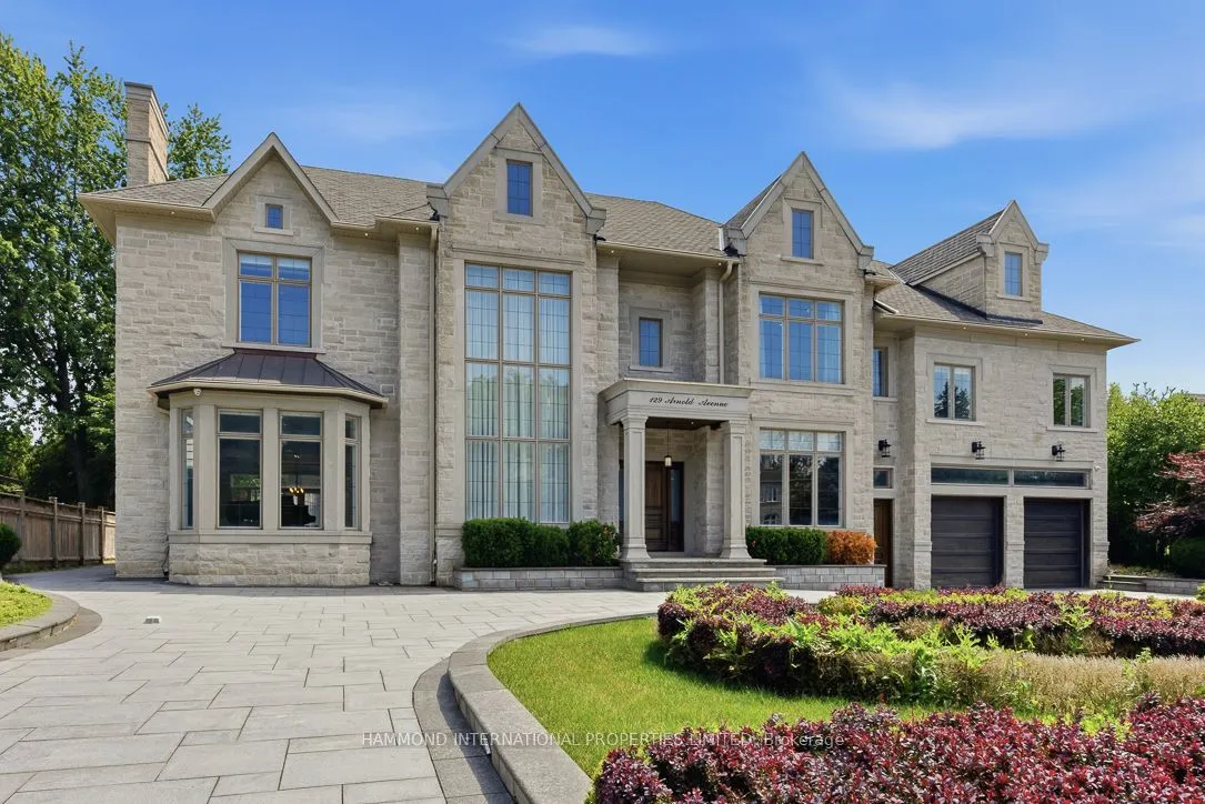 Detached Home For Sale | N13543200