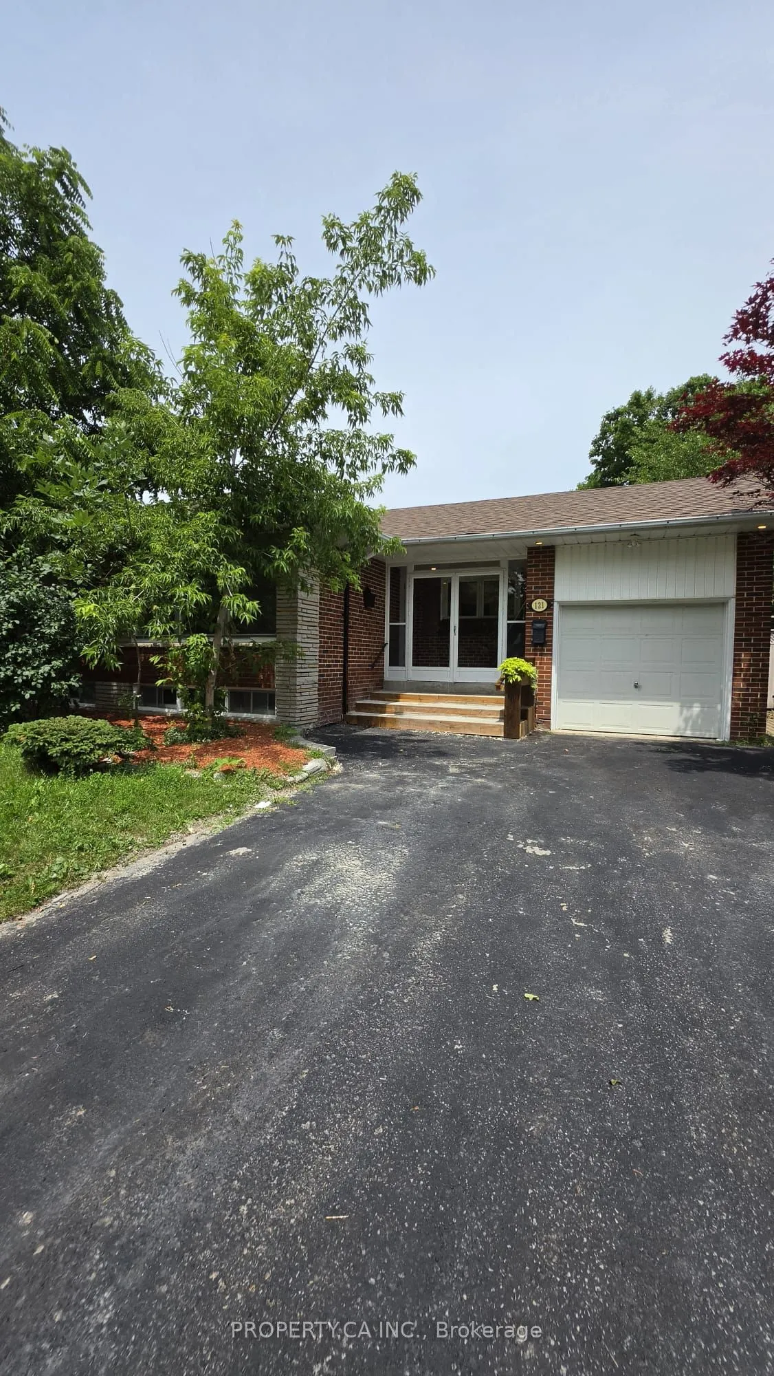 Detached Home For Lease | N13543636