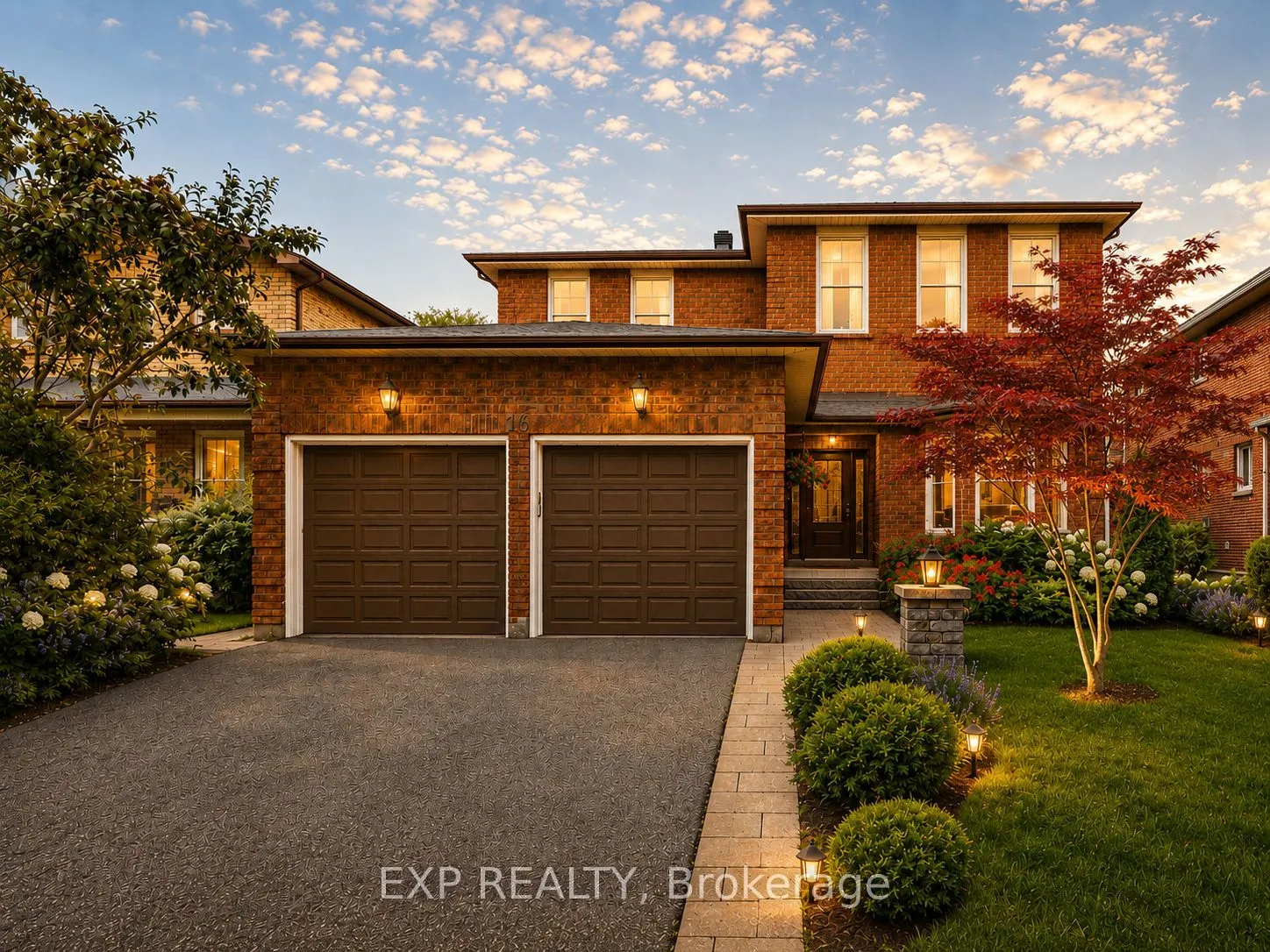 Detached Home For Sale | N13543974