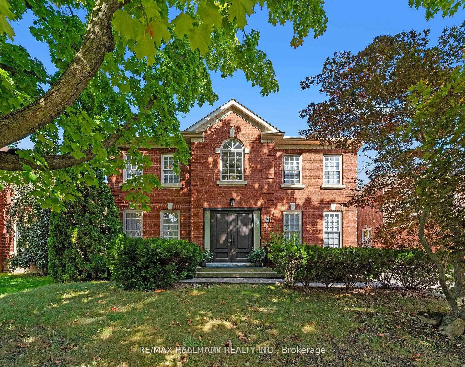 Detached Home For Sale | N13547054