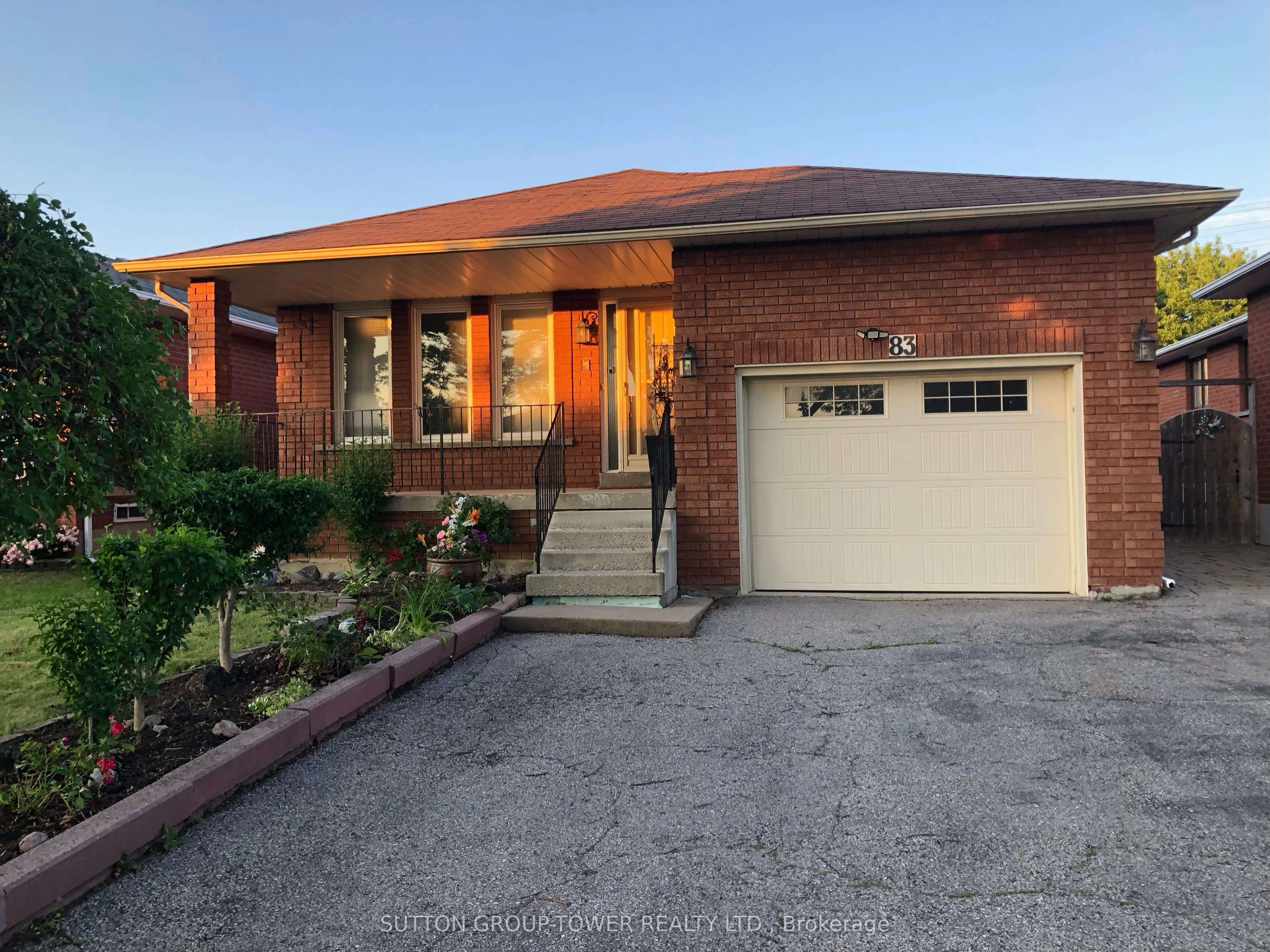 Detached Home For Sale | N13548116