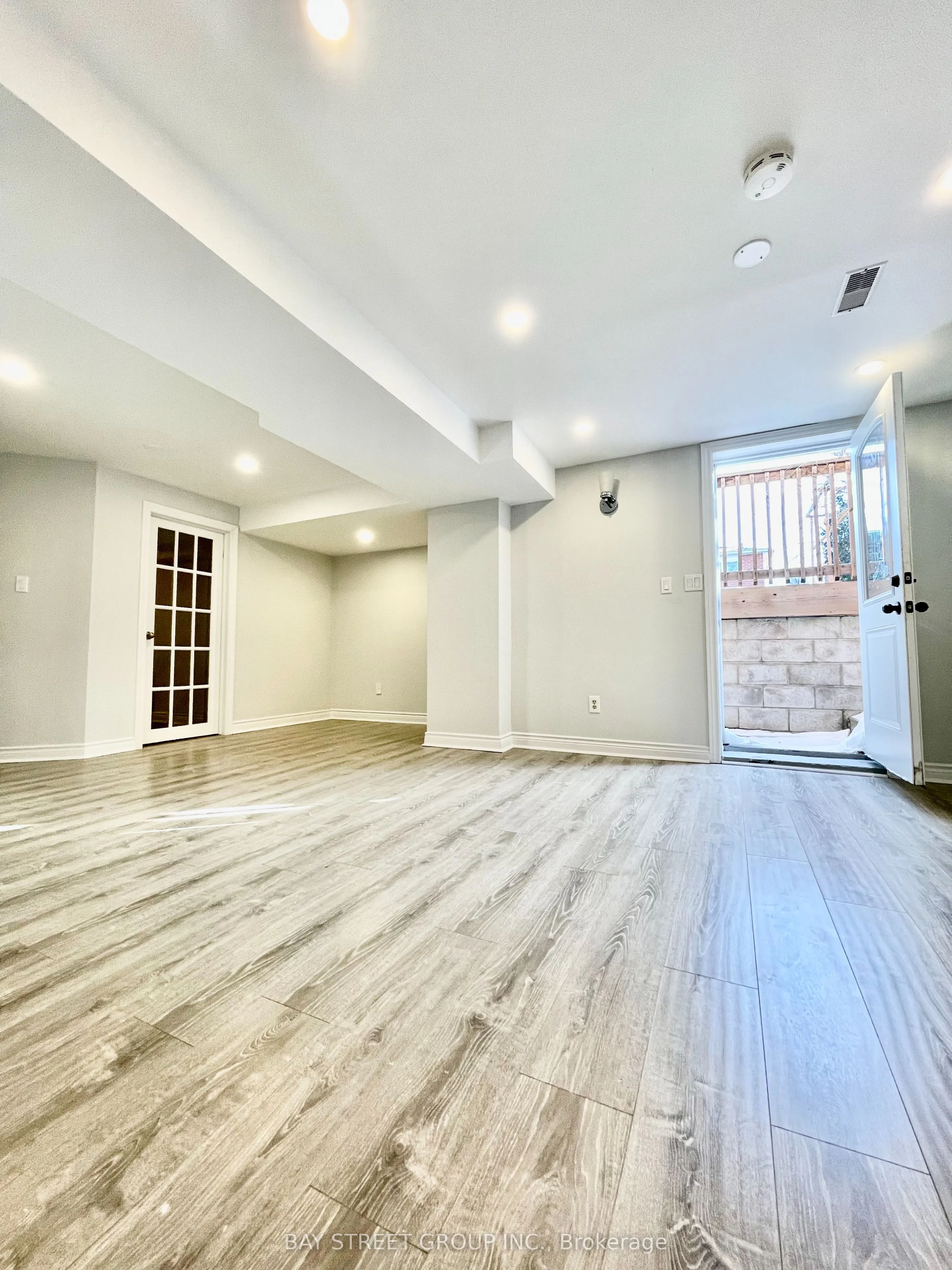 Detached Home For Lease | N13550852