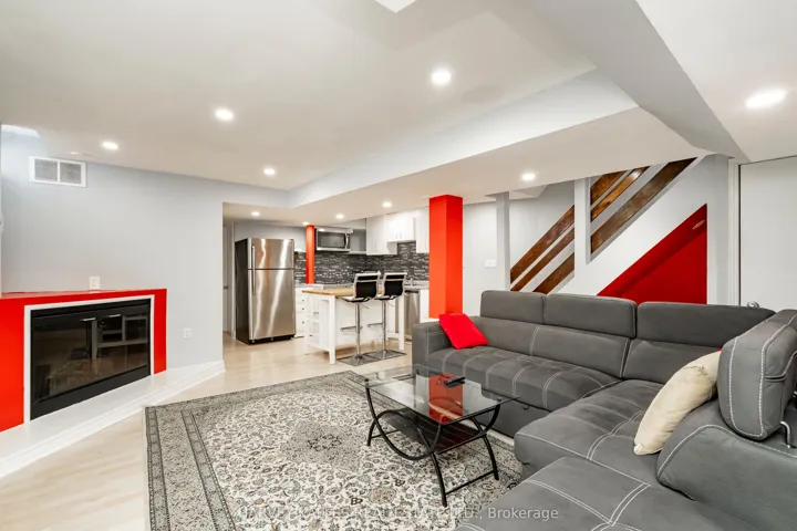 68 Nantucket Drive Bsmt, Richmond Hill, ON L4E 3V9