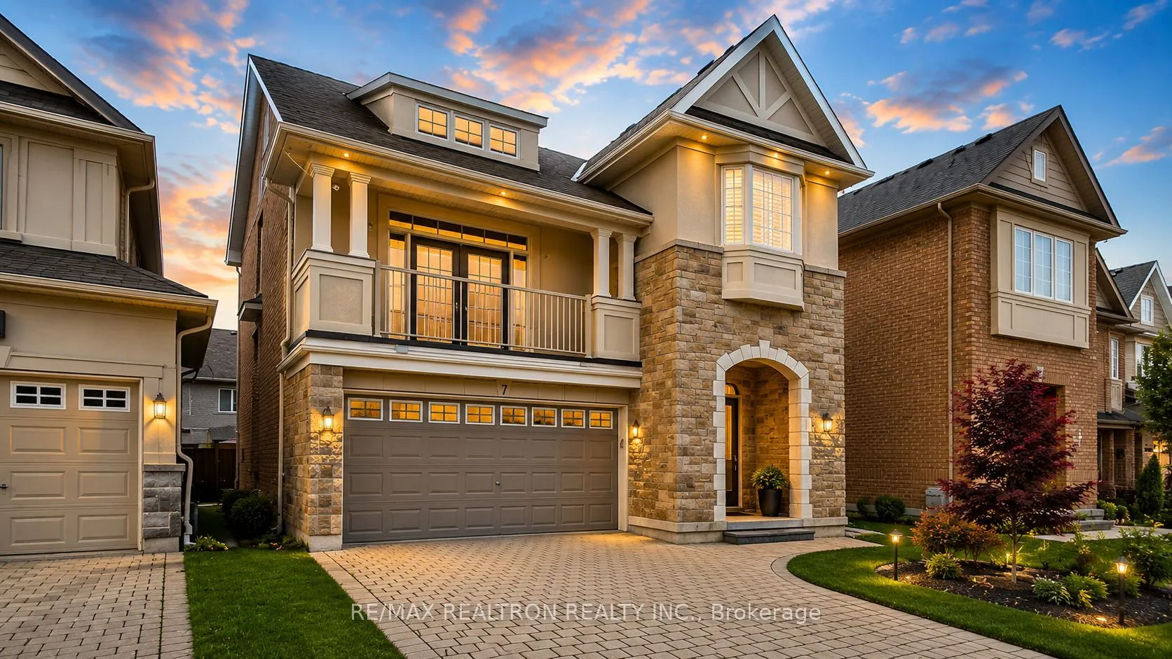 Detached Home For Lease | N13554632