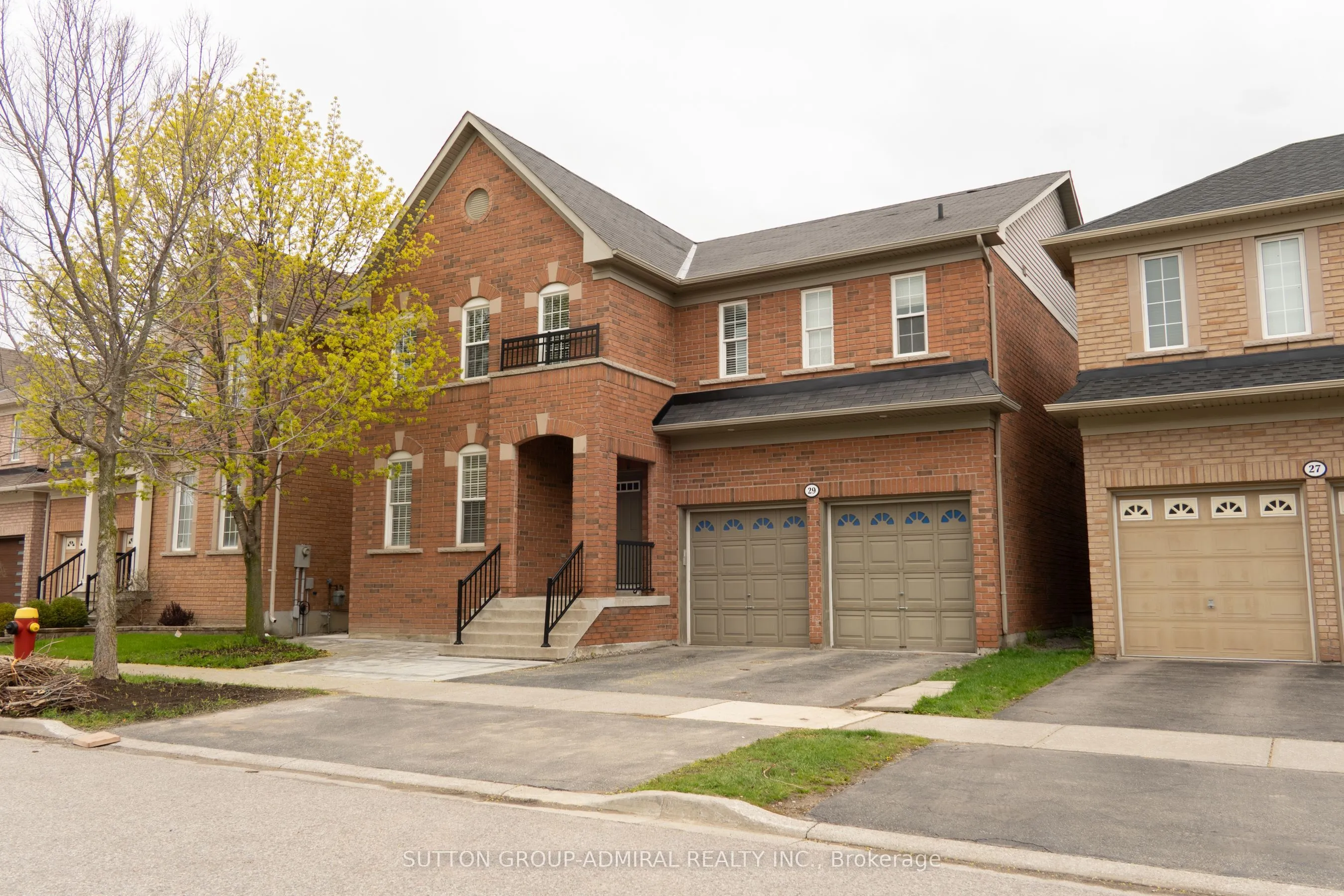 Detached Home For Lease | N13555854