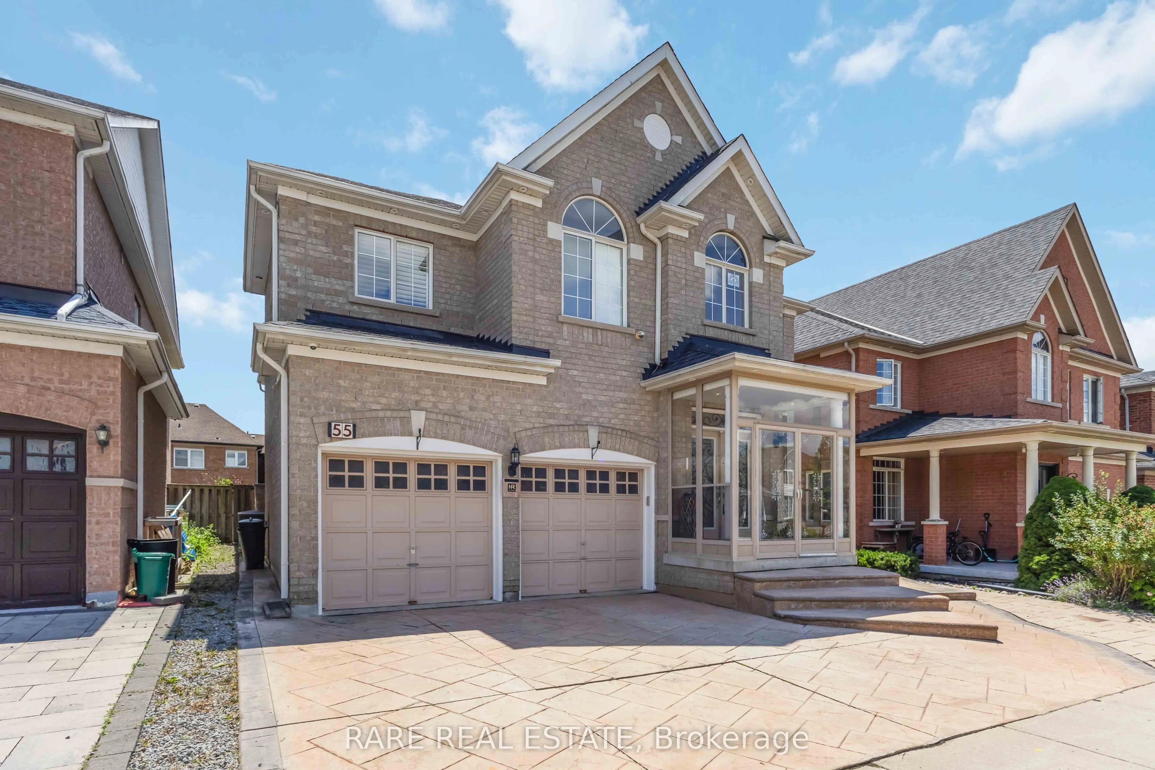 Detached Home For Sale | N13559208