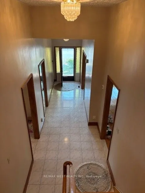 Detached Home For Sale | N13580598