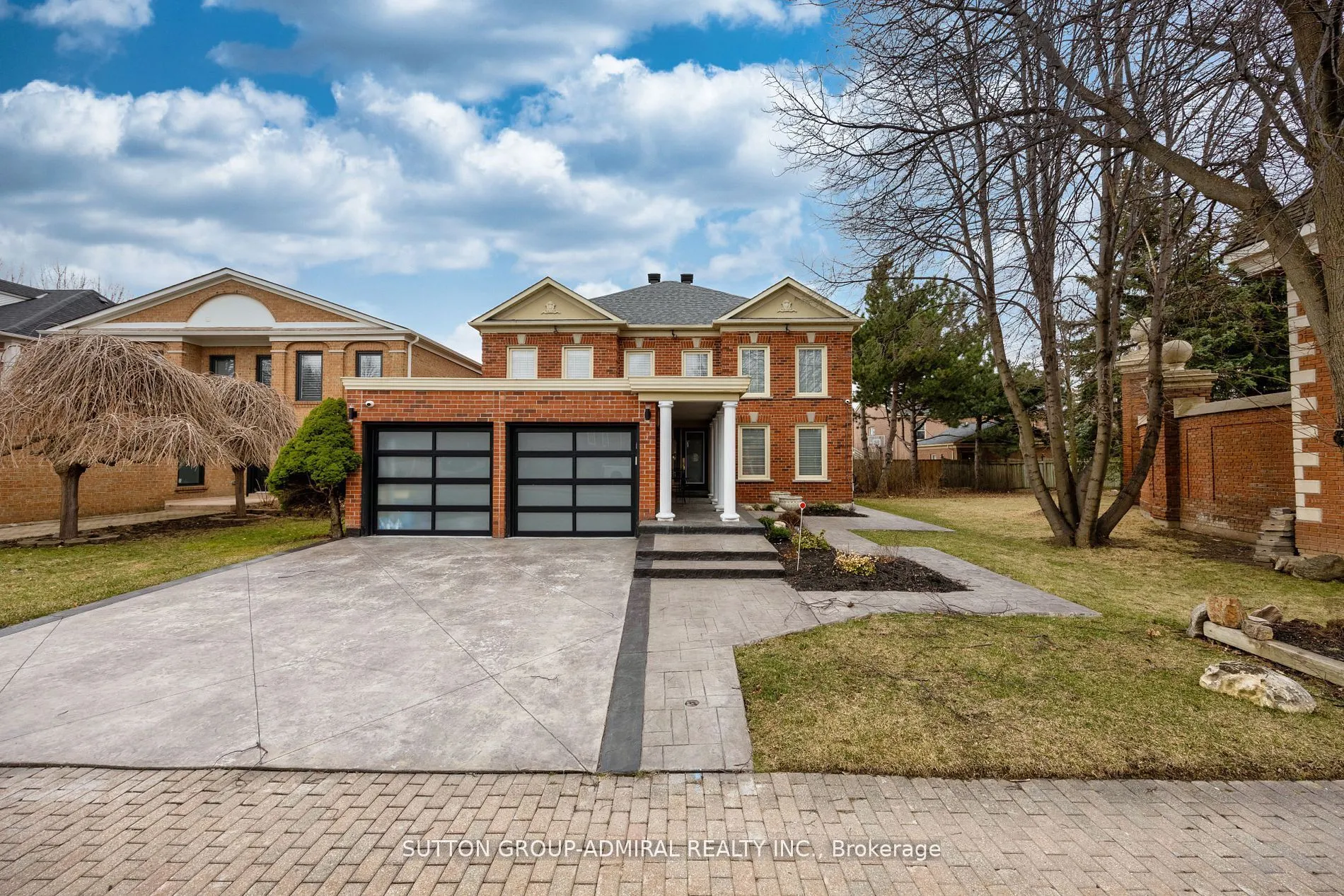 Detached Home For Sale | N13585650