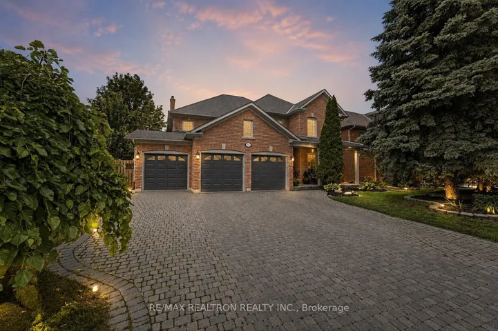Welcome Home to 653 Exceller Circle, Newmarket!