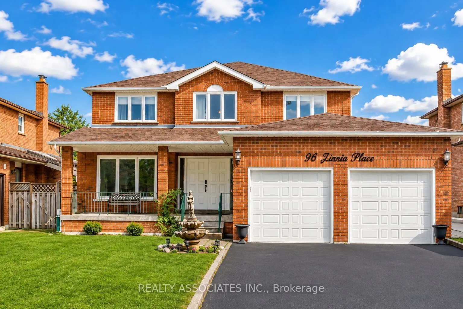Detached Home For Sale | N13592408