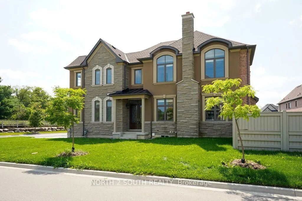 Detached Home For Lease | N13593744
