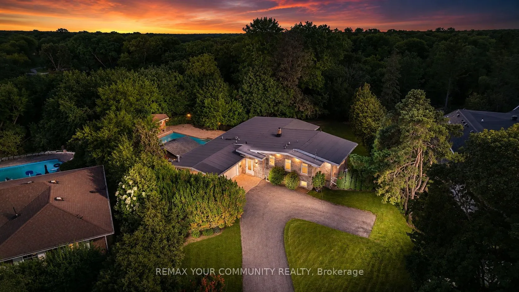 Detached Home For Sale | N13597512