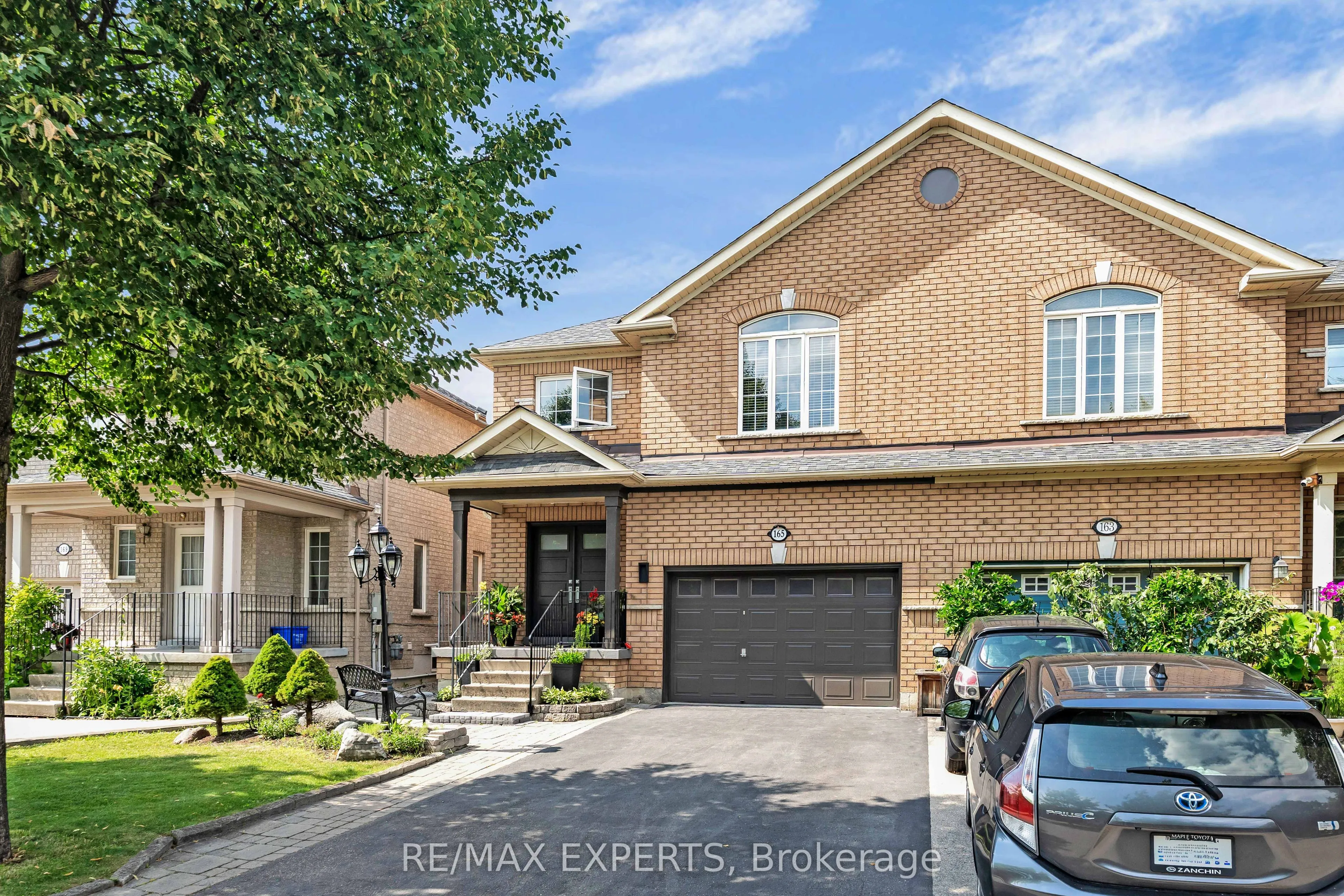 Semi-Detached Home For Sale | N13598866