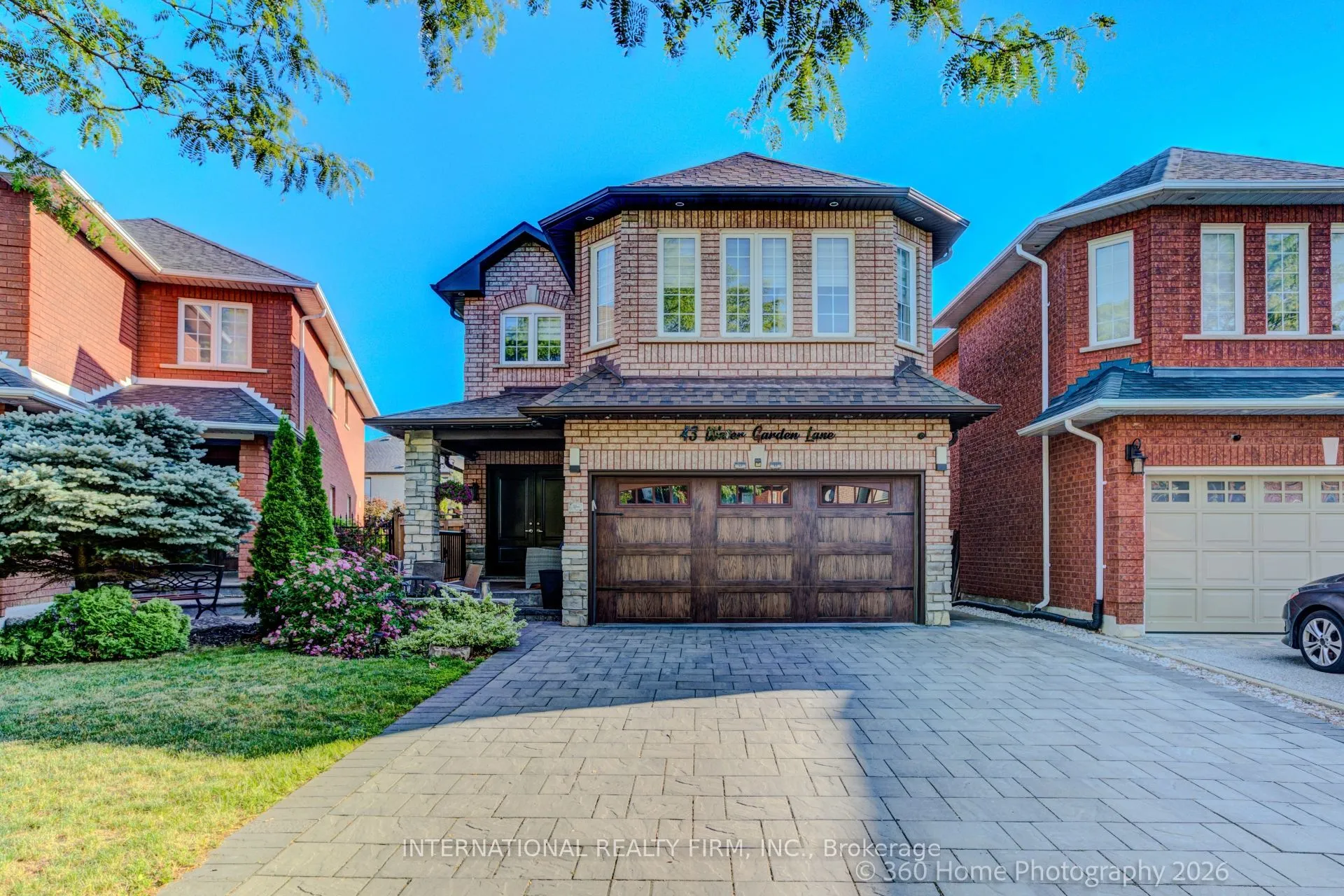 Detached Home For Sale | N13600406