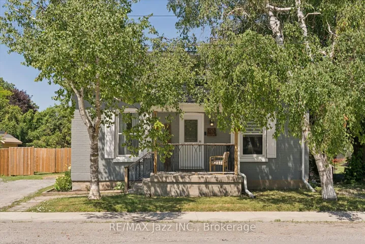 Welcome home to 360 Mill St!
