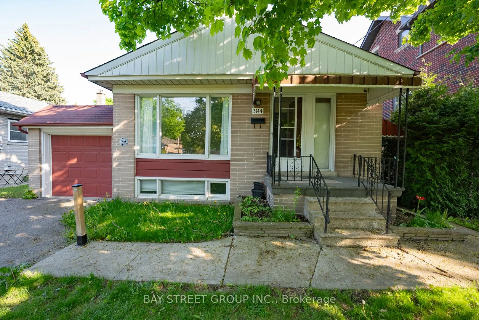 Detached Home For Lease | N13616138