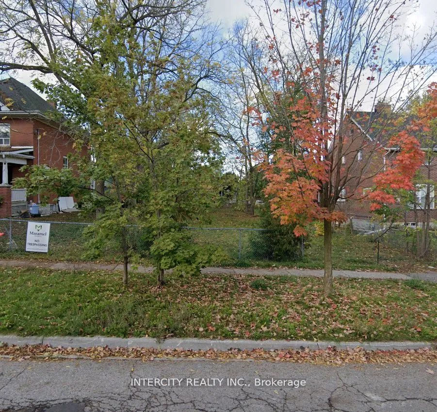 Vacant Land For Sale | N13618402