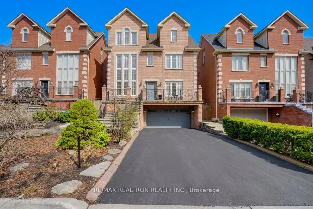 Detached Home For Sale | N13618514