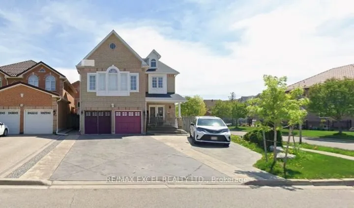Detached Home For Lease | N13626372