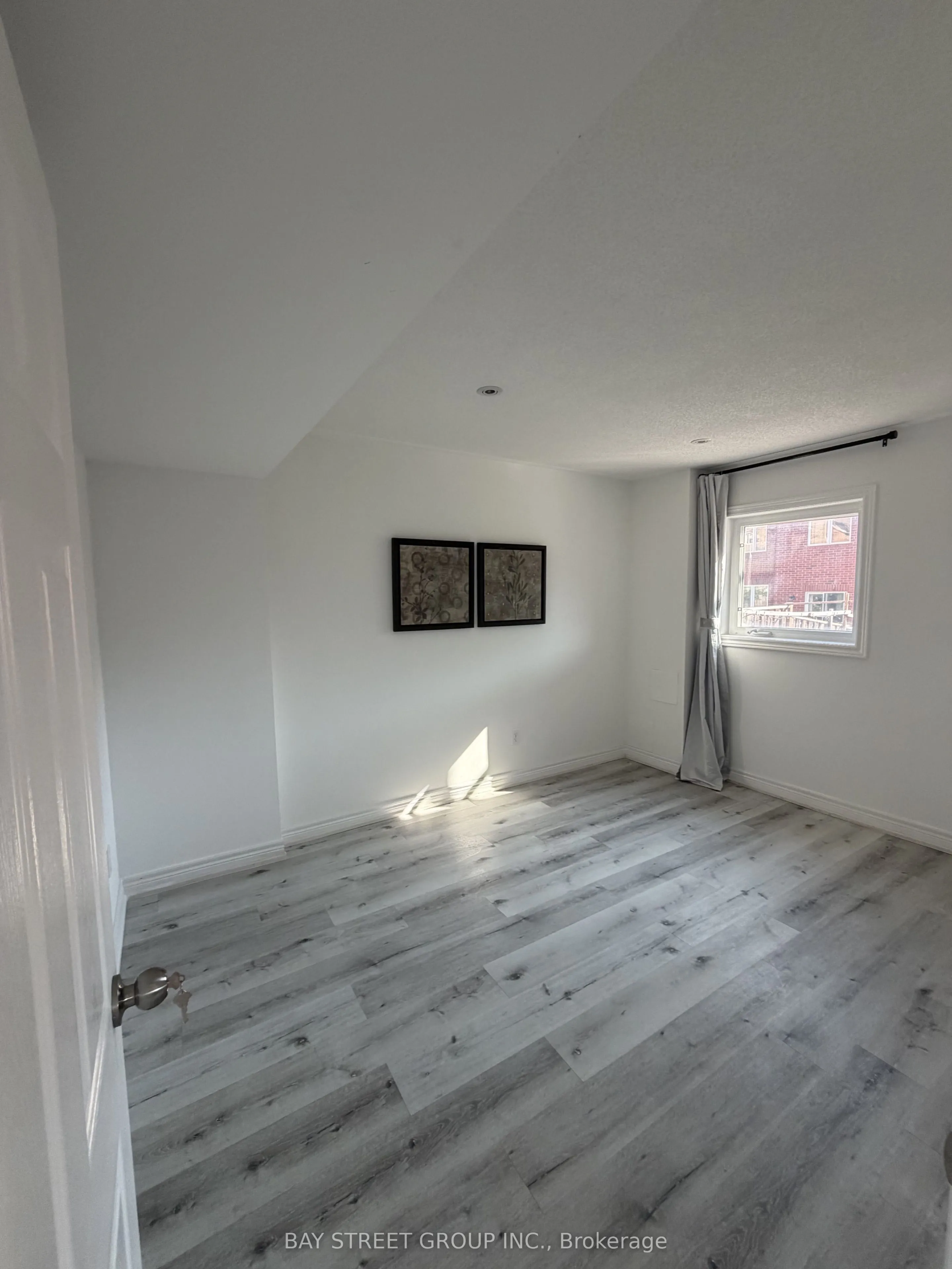 Detached Home For Lease | N13632380