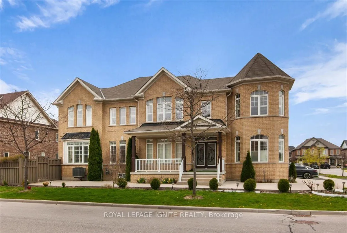 Detached Home For Sale | N13635414