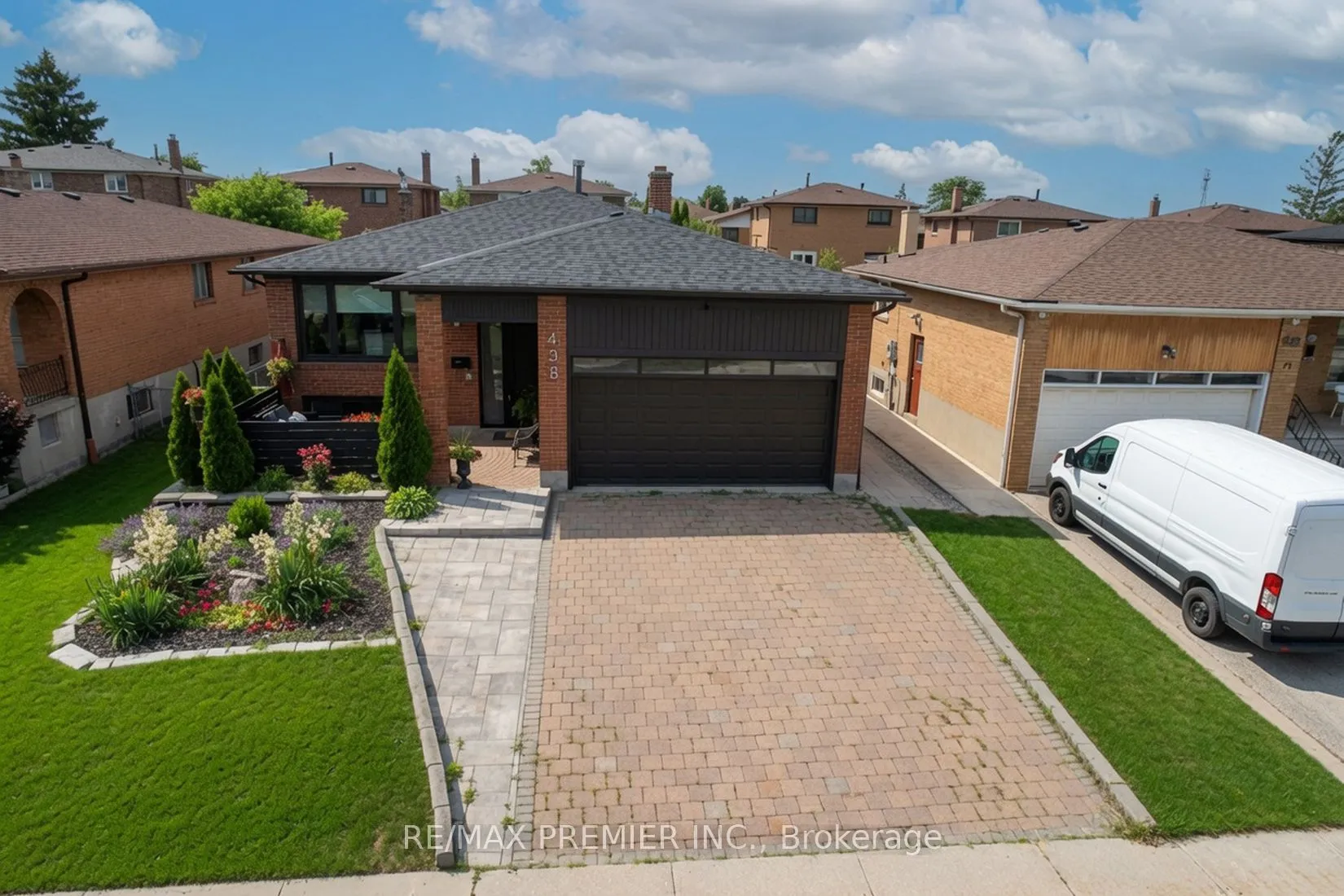 Detached Home For Sale | N13643846