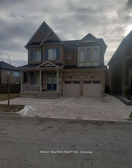 Detached Home For Lease | N13644786