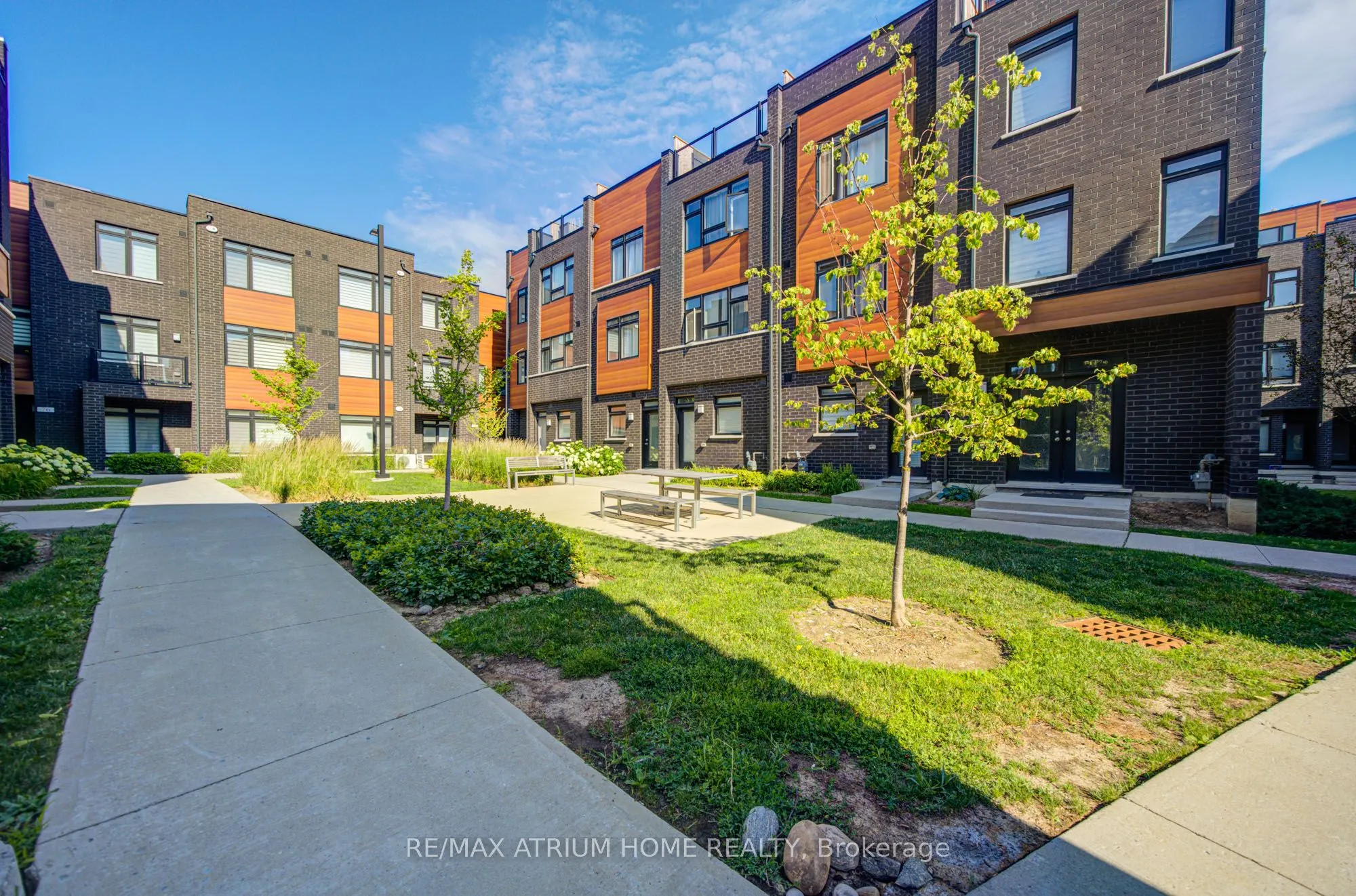 Property For Sale | N13646652