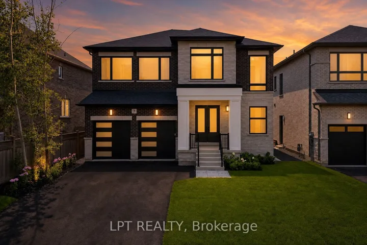 Welcome Home To 7 Richmond Park Drive!