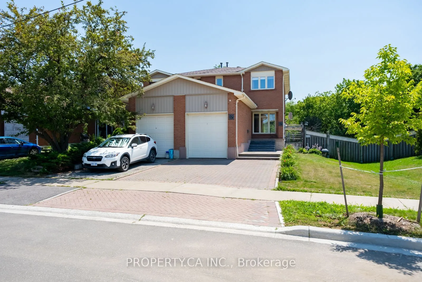 Semi-Detached Home For Sale | N13649878