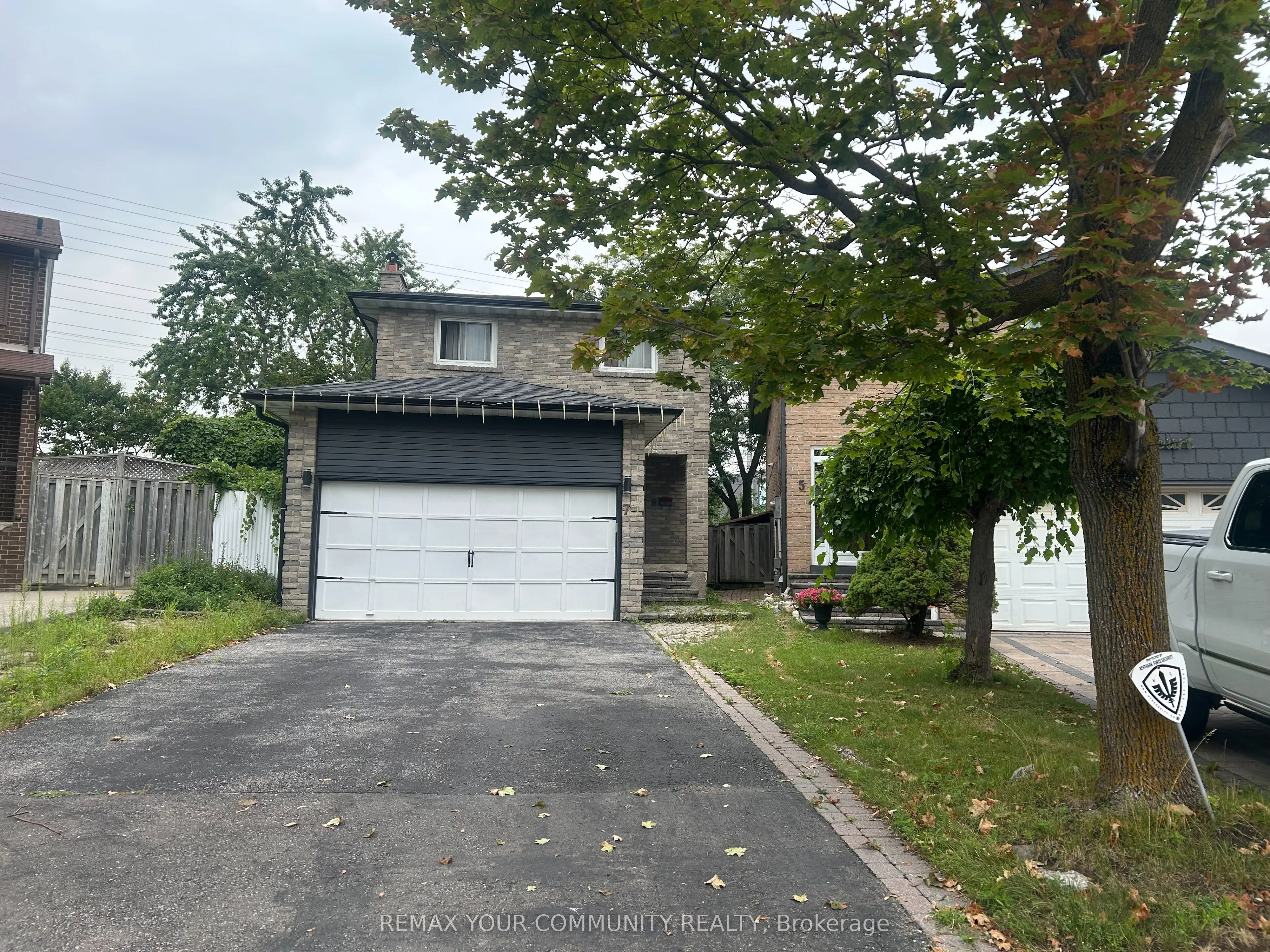 Detached Home For Lease | N13651380