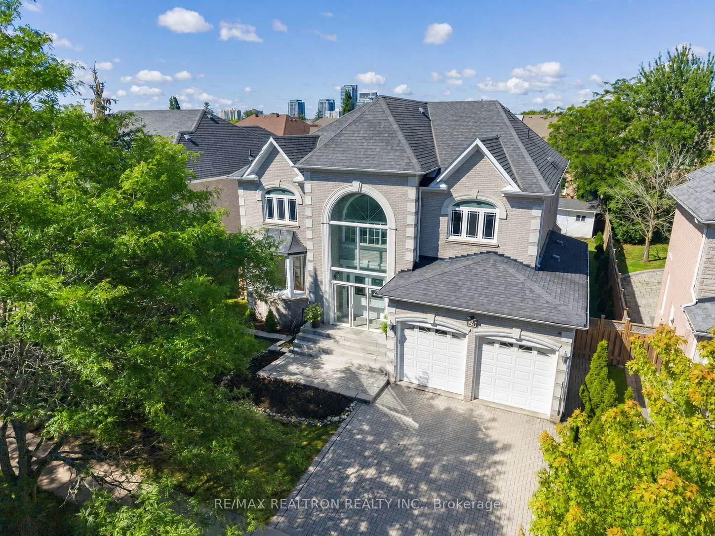 Detached Home For Sale | N13656854