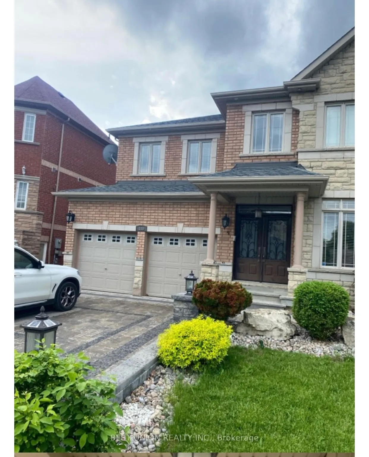 Detached Home For Lease | N13660272