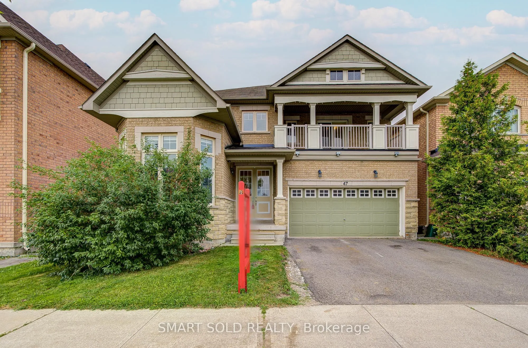 Detached Home For Sale | N13660578