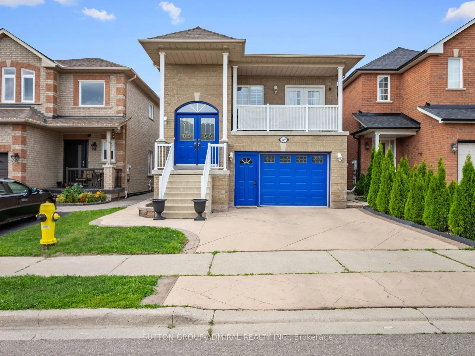 Detached Home For Sale | N13661600